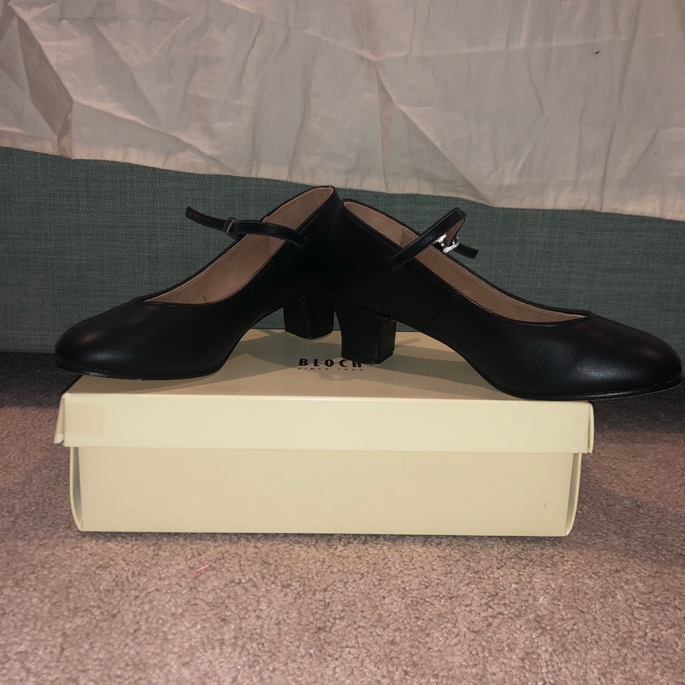 ‼️New‼️ Black Bloch Curtain Call Character Shoes